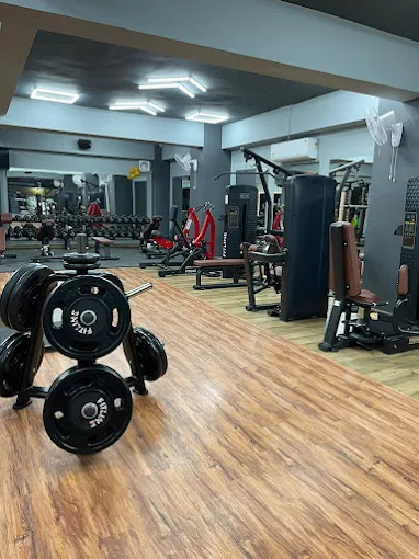Sweatup - The Luxury Gym