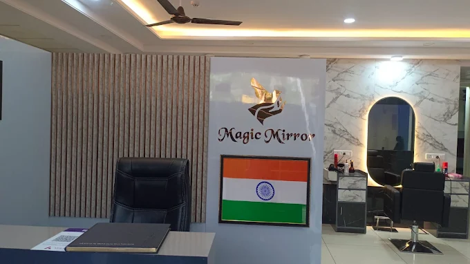 Magic Mirror Uni Salon