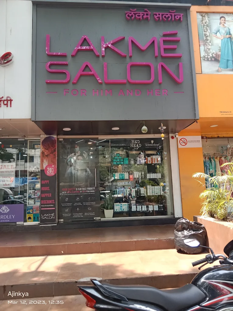 Lakme Salon