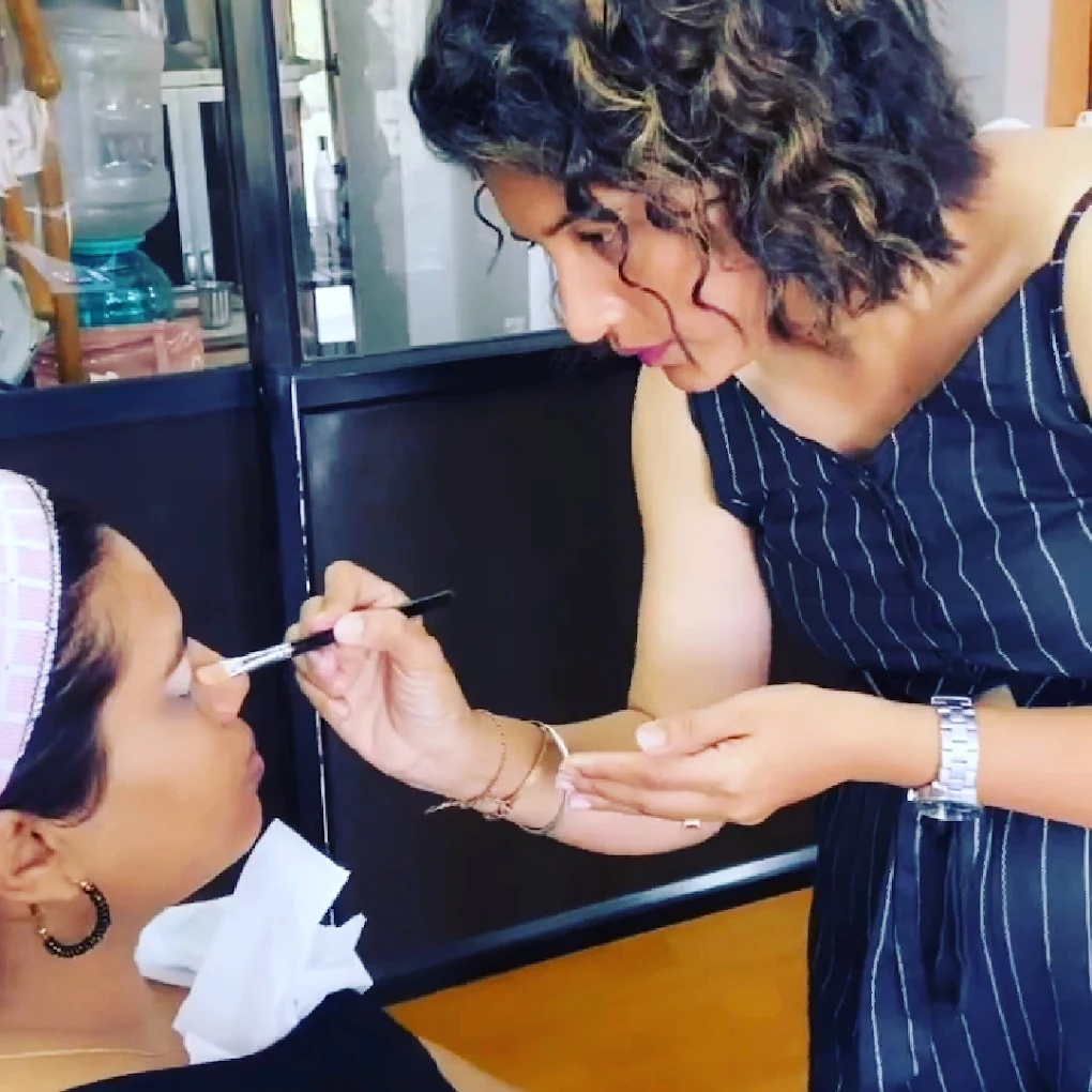 Queen's Glam Beauty Parlour