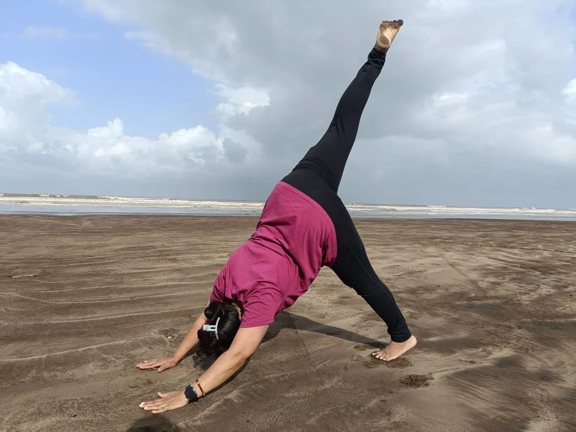 Mona's Fit & Fine Yoga Class