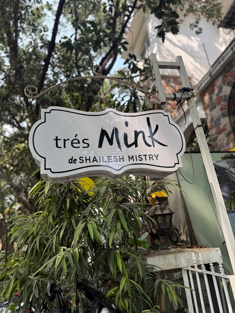 Tres Mink De Shailesh Mistry Salon