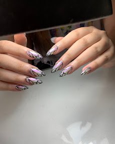 Colourdust Nails